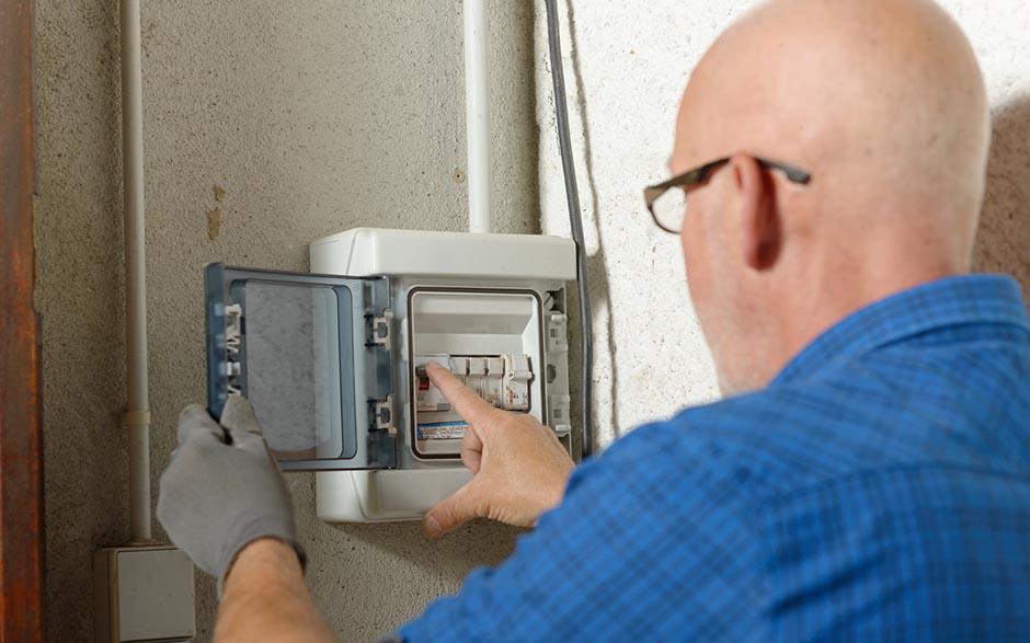 ouvrier électricien Souppes-sur-Loing